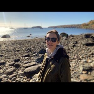 Meet your Posher, Lana